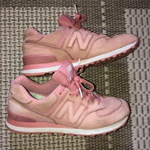 New Balance casual sneakers